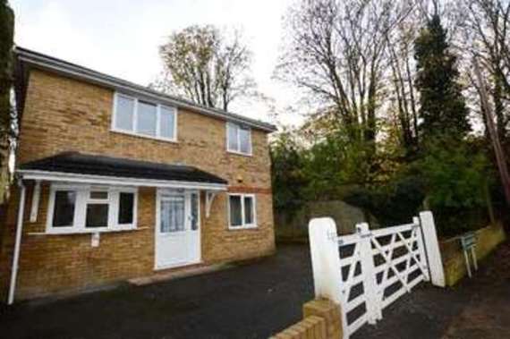 4 bedroom Detached f...
